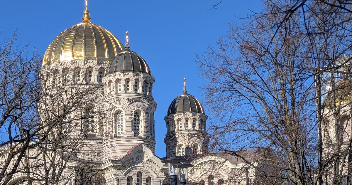 Kristus Piedzimšanas katedrāle, Rīga — Latvijas lielākā pareizticīgo baznīca.
