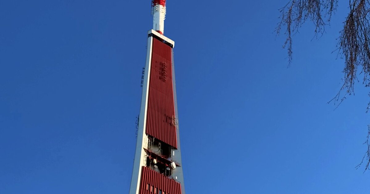 Rīgas TV tornis (368,5 m) — augstākā brīvi stāvošā ēka Eiropas Savienībā.